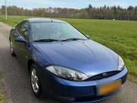 Usado Ford Cougar 170 HP (125 kW) 2000 Azul Coupé