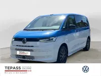 Gebraucht VW Multivan Basis 136 PS (100 kW) 2023 Blau Van / Kleinbus