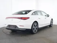 Gebraucht Mercedes EQE300 Premium 180 kW (245 PS) 2024 Weiß Limousine