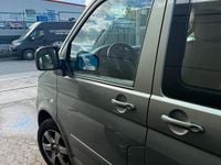 Second-hand VW T5 174 CP (127 kW) 2006 Verde Van