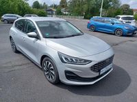 Gebraucht Ford Focus Titanium 125 PS (91 kW) 2024 Silber Limousine