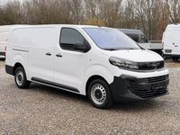 Gebraucht Opel Vivaro Basis 144 PS (105 kW) 2024 Weiß Van / Kleinbus