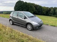 Gebraucht Mercedes A180 Elegance 115 PS (84 kW) 2010 Grau Limousine
