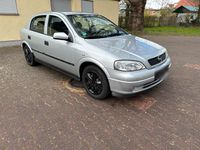 Gebraucht Opel Astra 75 PS (55 kW) 2000 Silber Kleinwagen