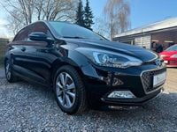 Gebraucht Hyundai i20 Style 101 PS (74 kW) 2017 Schwarz Kleinwagen