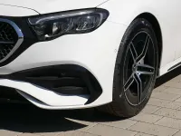 Gebraucht Mercedes E220 AMG 197 PS (144 kW) 2025 Unilack polarweiß Limousine
