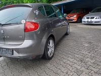 Gebraucht Seat Altea 125 PS (91 kW) 2014 Braun Van / Kleinbus