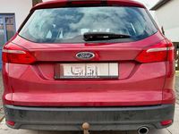 Gebraucht Ford Focus Titanium 150 PS (110 kW) 2015 Rot Kombi