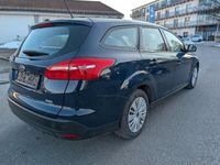 Gebraucht Ford Focus Business Edition 125 PS (91 kW) 2018 Blau Kombi