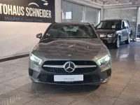 Gebraucht Mercedes A180 136 PS (100 kW) 2022 Grau Limousine
