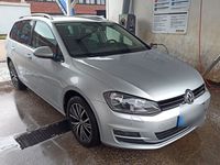 gebraucht VW Golf VII Golf Variant1.2 TSI BlueMotion Technology DSG Allstar