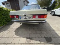 Gebraucht Mercedes 230 136 PS (100 kW) 1983 Beige Coupé