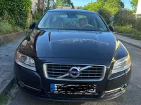 Gebraucht Volvo S80 Summum 163 PS (119 kW) 2012 Schwarz Limousine