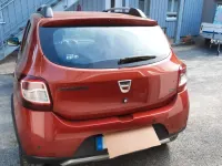 Gebraucht Dacia Sandero Stepway 90 PS (66 kW) 2014 Rot SUV