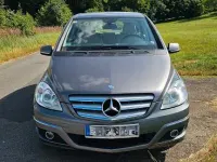 Gebraucht Mercedes B150 95 PS (69 kW) 2009 Grau Van / Kleinbus