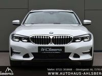 gebraucht BMW 320 d xDrive Luxury Line LIVE/ACC/STAND./AHK/DAB