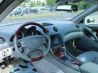 Gebraucht Mercedes SL500 306 PS (225 kW) 2005 Silber metallic Coupé