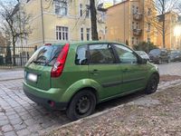 Gebraucht Ford Fiesta 80 PS (58 kW) 2007 Grün Kleinwagen