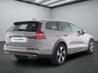 Gebraucht Volvo V60 CC 197 PS (144 kW) 2024 Grau Kombi