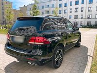 Gebraucht Mercedes GLE350 258 PS (189 kW) 2017 Schwarz Limousine