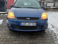 Gebraucht Ford Fiesta 80 PS (58 kW) 2008 Blau Kleinwagen