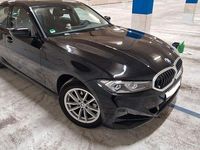 Gebraucht BMW 318 156 PS (114 kW) 2023 Schwarz Limousine