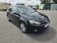 Gebraucht VW Golf VI Style 105 PS (77 kW) 2011 Deep black perleffekt Kleinwagen