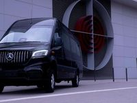 Gebraucht Mercedes Sprinter 190 PS (139 kW) 2025 Schwarz Van