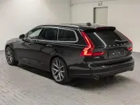 Second-hand Volvo V90 Momentum 254 CP (186 kW) 2020 Negru Break
