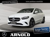 Gebraucht Mercedes B200 Progressive 163 PS (119 kW) 2024 Polarweiß Van / Kleinbus