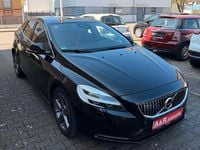 Gebraucht Volvo V40 Inscription 122 PS (89 kW) 2017 Schwarz Kombi