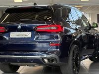 Gebraucht BMW X5 M Sport 298 PS (219 kW) 2023 Blau SUV