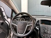 Gebraucht Opel Astra GTC 120 PS (88 kW) 2016 Weiß Coupé