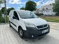 Gebraucht Peugeot Partner 99 PS (72 kW) 2018 Weiß Van / Kleinbus