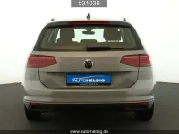 Gebraucht VW Passat Business 150 PS (110 kW) 2024 Grau Kombi