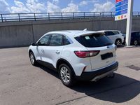 Gebraucht Ford Kuga Titanium 150 PS (110 kW) 2022 Weiß SUV