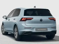 Neu VW Golf VIII 150 PS (110 kW) 2026 Oyster silver metallic Limousine