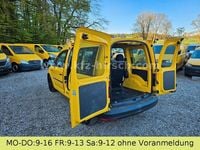 Usata VW Caddy 102 CV (75 kW) 2016 Giallo Monovolume