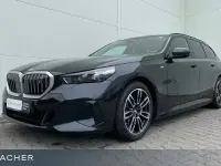 Gebraucht BMW i5 M Sport 250 kW (340 PS) 2024 Saphirschwarz metallic Kombi