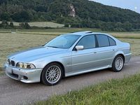 Gebraucht BMW 530 193 PS (141 kW) 2001 Silber Limousine