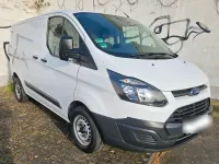 Używany Ford Transit Custom 105 KM (77 kW) 2017 Biały Minivan
