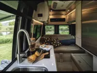 Neu Mercedes Sprinter 170 PS (125 kW) 2026 Grau Van