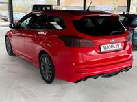 Gebraucht Ford Focus ST-Line 182 PS (133 kW) 2018 Rot Kombi