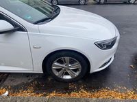 Gebraucht Opel Insignia Edition 170 PS (125 kW) 2019 Weiß Kombi