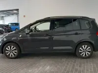 Gebraucht VW Touran 150 PS (110 kW) 2024 Grau Van / Kleinbus