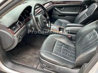 Second-hand Audi A8 280 CP (205 kW) 2004 Argintiu Berlinǎ
