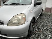 Gebraucht Toyota Yaris 88 PS (64 kW) 2001 Silber Kleinwagen