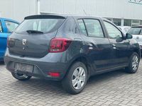Gebraucht Dacia Sandero Comfort 90 PS (66 kW) 2019 Grau Limousine