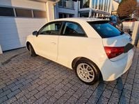 Gebraucht Audi A1 Ambition 86 PS (63 kW) 2011 Weiß Kleinwagen