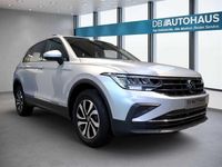 Gebraucht VW Tiguan Active 245 PS (180 kW) 2022 Silber SUV